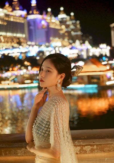 《我朋友的婶婶》_BD英语日韩免费观看