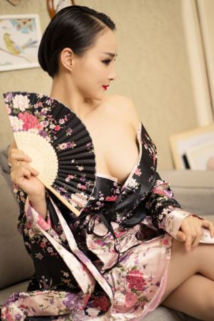 东方夏威夷1982美国_BD英语免费观看
