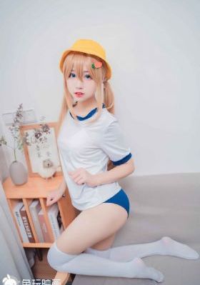 全世界最爱我的她全集_完整版电影在线观看