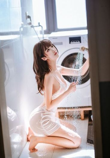 门卫把校花处苞开小说_手机在线看片