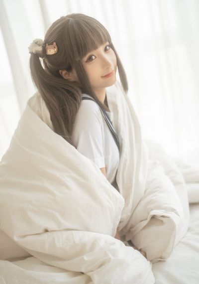 二女同志亚洲人狂欢的导演和主演_720在线播放观看