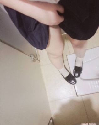 图书馆的女朋友_剧情片天堂在线