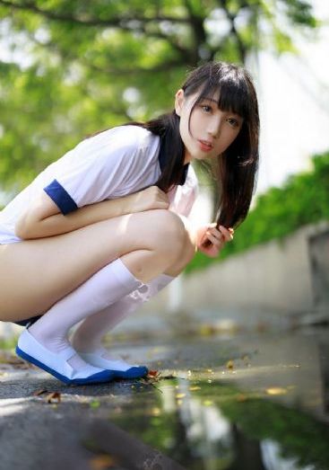 欧美13一14娇小xxxx_BT种子下载